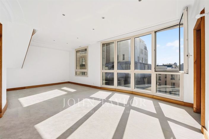 Image No.21-3 Bed Apartment for sale