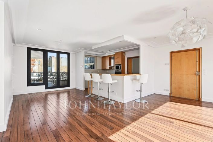 Image No.8-3 Bed Apartment for sale