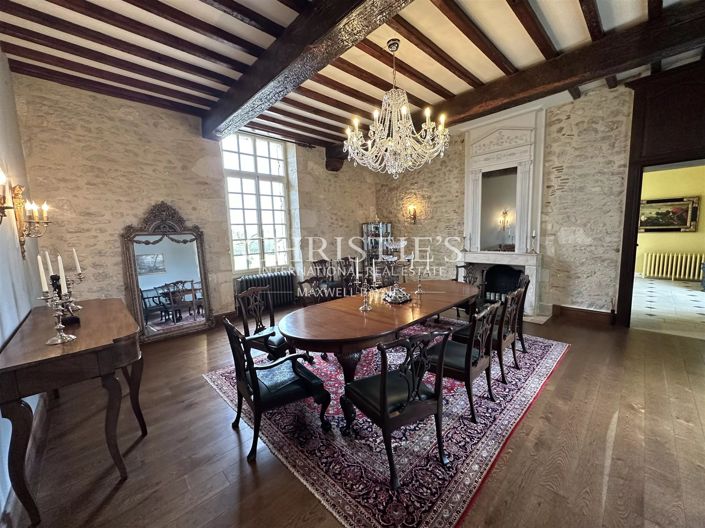 Image No.29-8 Bed House for sale