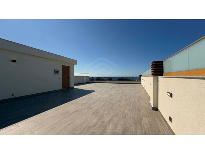 Image No.46-2 Bed Apartment for sale