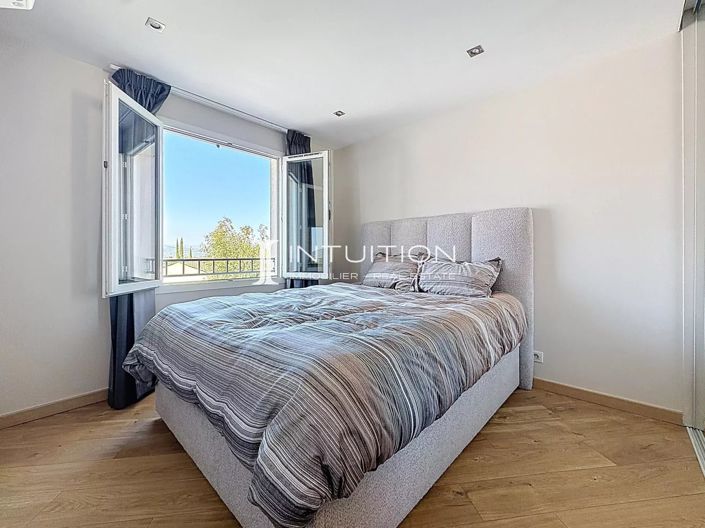 Image No.21-2 Bed Apartment for sale