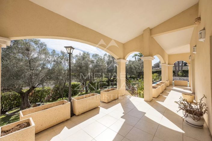 Image No.2-Maison de 4 chambres à vendre à Antibes