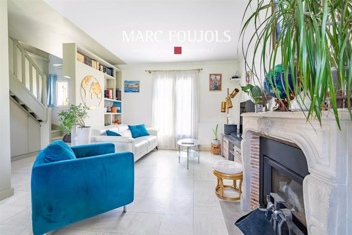 Image No.2-4 Bed House for sale