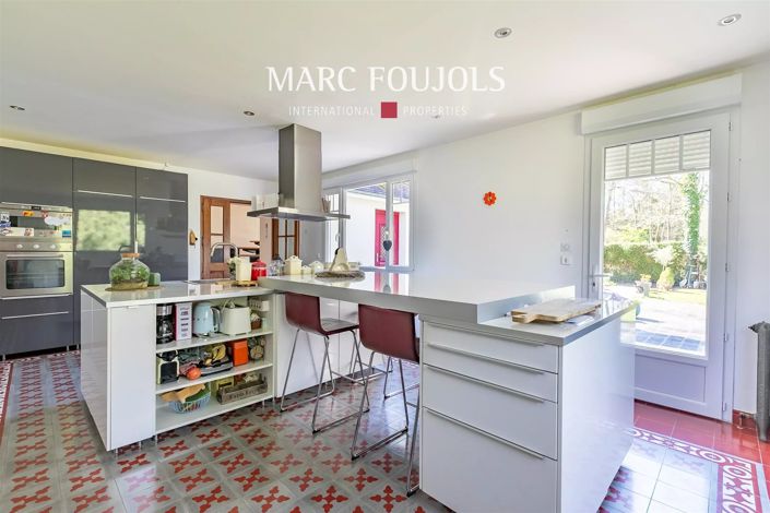 Image No.7-3 Bed House for sale