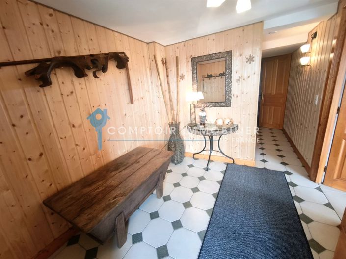 Image No.10-4 Bed House for sale