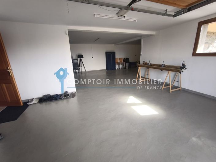 Image No.11-4 Bed House for sale