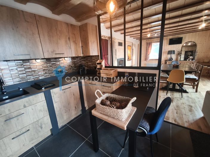 Image No.3-4 Bed House for sale