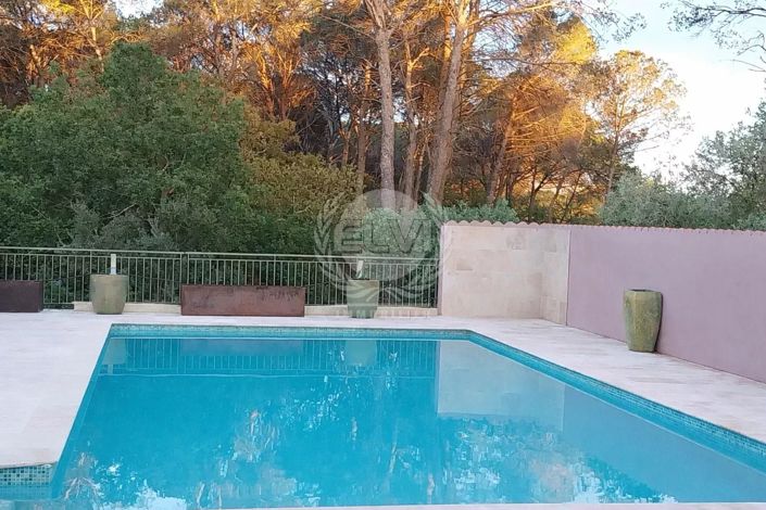 Image No.2-3 Bed House for sale