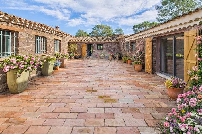 Image No.5-3 Bed House for sale