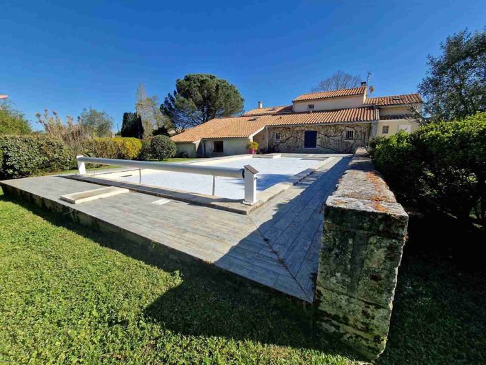 Image No.4-5 Bed House for sale