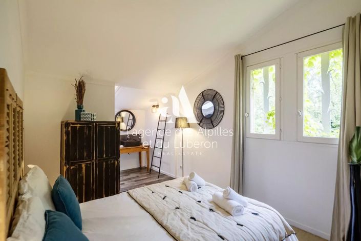 Image No.17-3 Bed House for sale