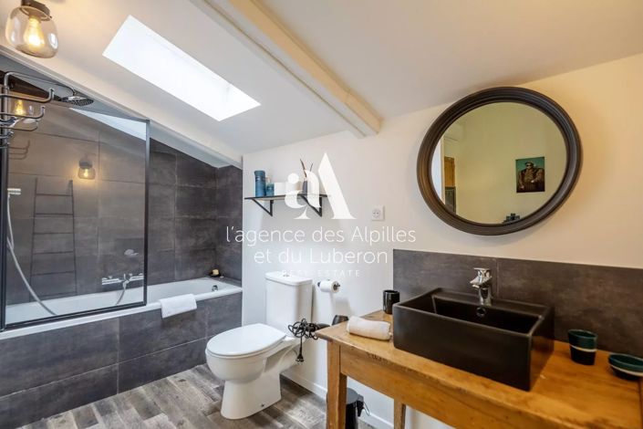 Image No.18-3 Bed House for sale