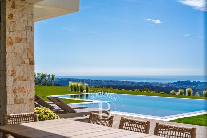 Image No.2-7 Bed House for sale