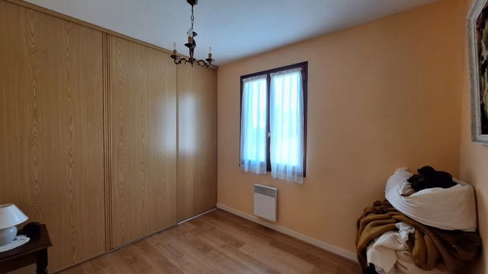 Image No.7-3 Bed House for sale