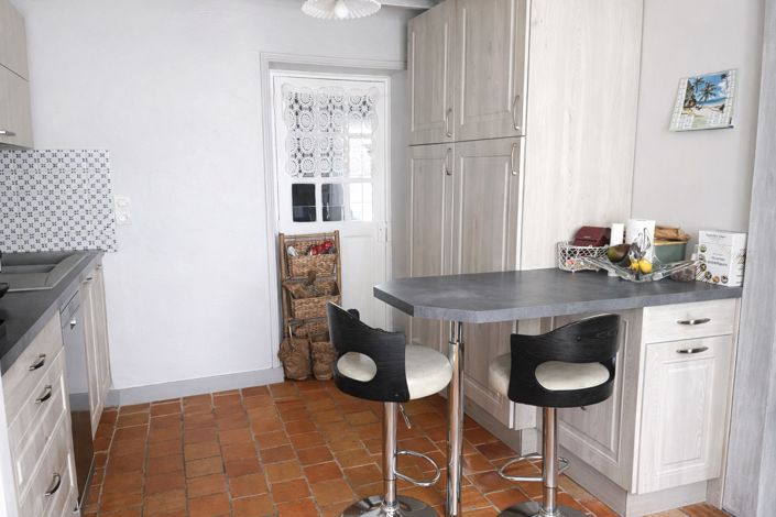 Image No.5-3 Bed House for sale