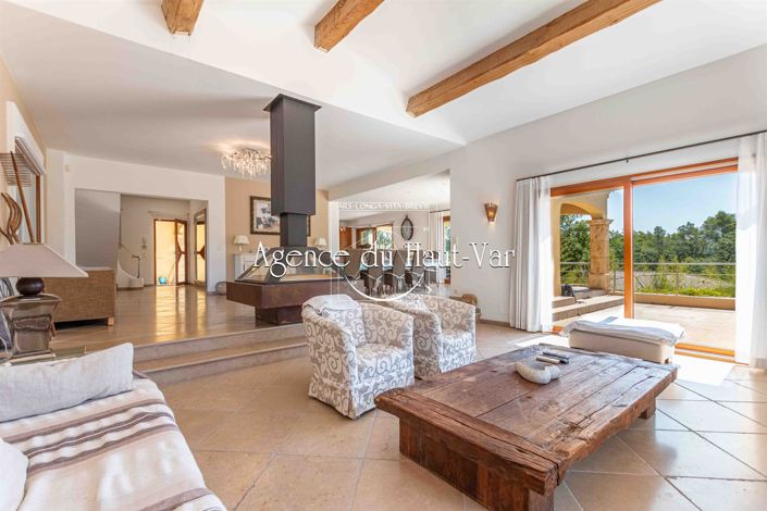 Image No.22-4 Bed House for sale