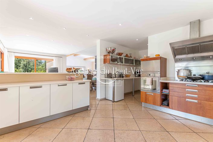 Image No.23-4 Bed House for sale