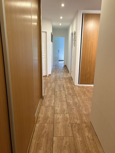 Image No.16-3 Bed House for sale