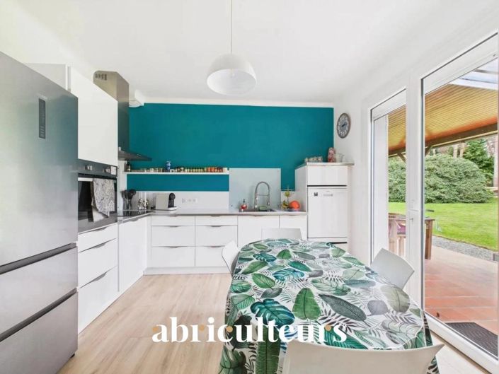 Image No.5-3 Bed House for sale