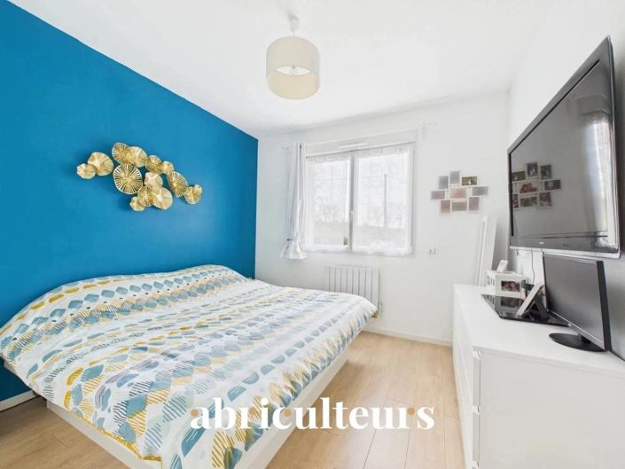 Image No.7-3 Bed House for sale