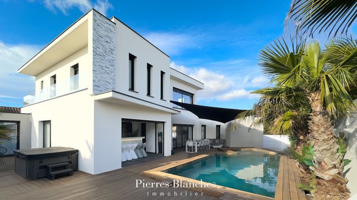 Image No.2-3 Bed House for sale