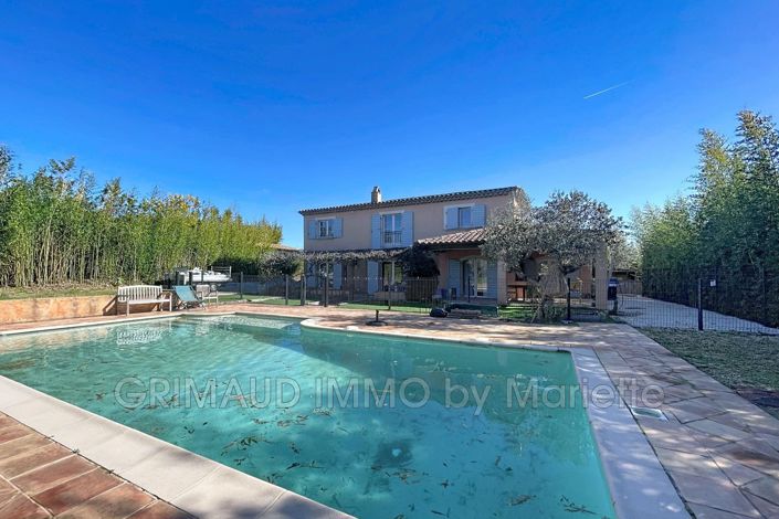 Image No.2-5 Bed House for sale