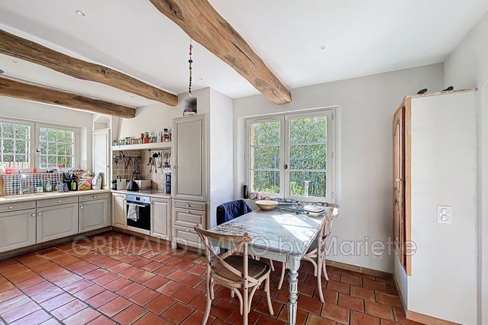 Image No.4-5 Bed House for sale