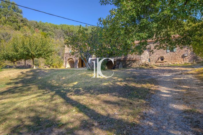 Image No.23-7 Bed House for sale