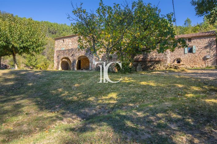 Image No.25-7 Bed House for sale