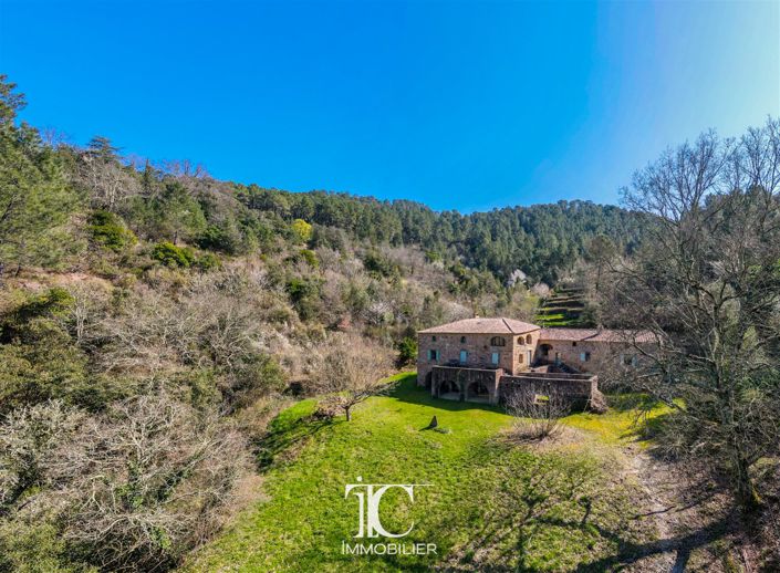 Image No.31-7 Bed House for sale