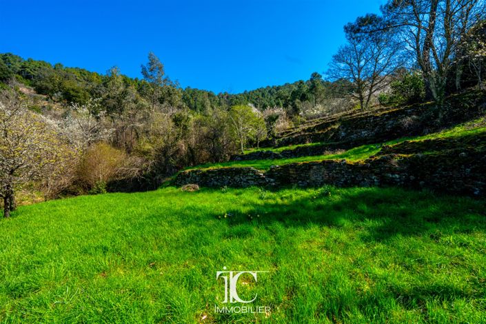 Image No.35-7 Bed House for sale