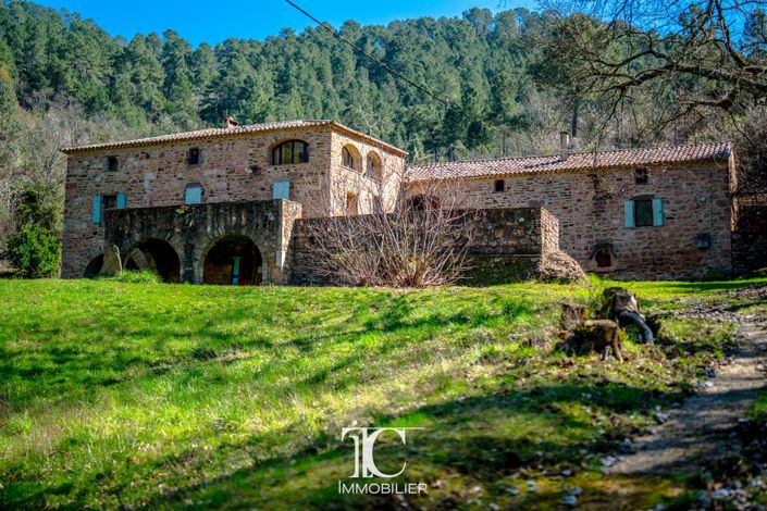 Image No.41-7 Bed House for sale