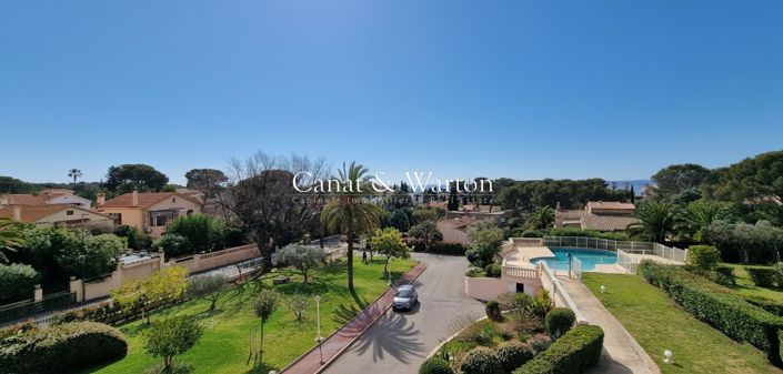 Image No.18-3 Bed Apartment for sale