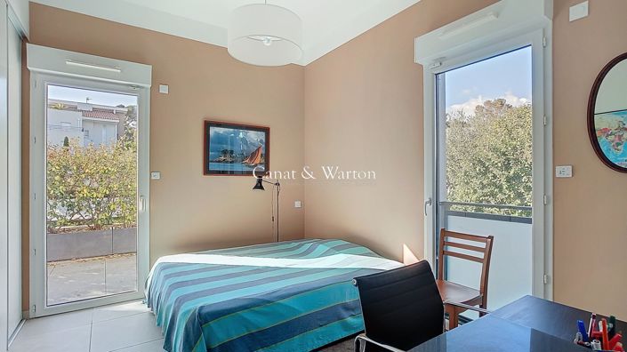 Image No.5-3 Bed Apartment for sale