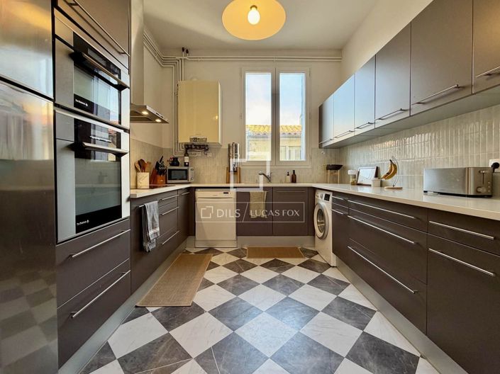 Image No.12-3 Bed Apartment for sale