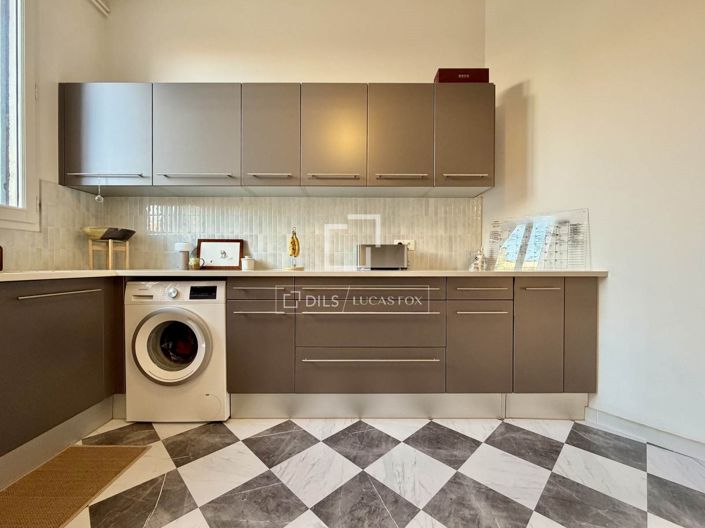 Image No.13-3 Bed Apartment for sale