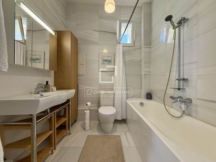 Image No.28-3 Bed Apartment for sale