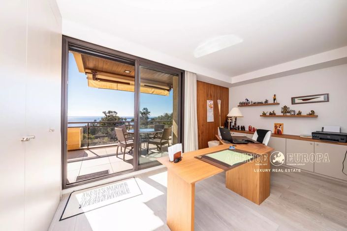 Image No.13-4 Bed Apartment for sale