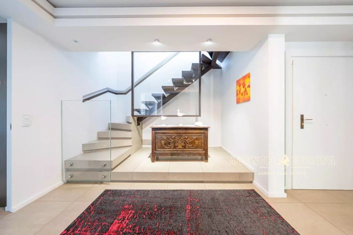 Image No.14-4 Bed Apartment for sale