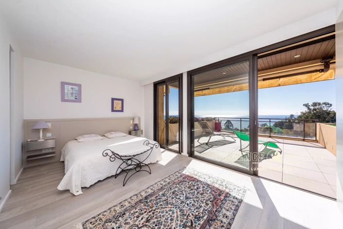 Image No.17-4 Bed Apartment for sale