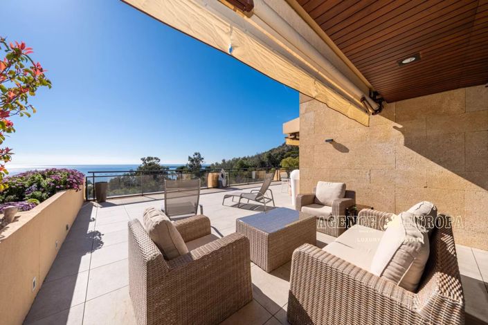 Image No.4-4 Bed Apartment for sale