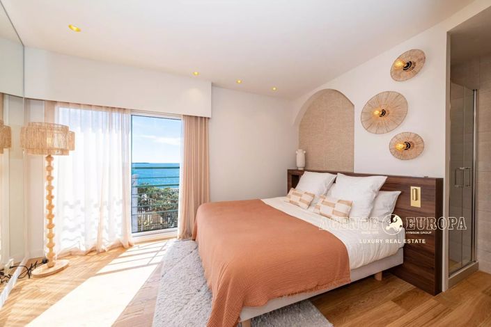 Image No.12-3 Bed Apartment for sale