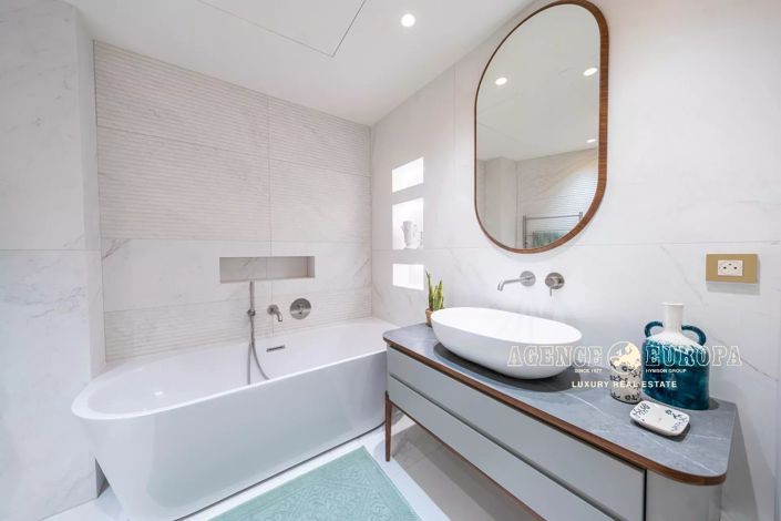 Image No.13-3 Bed Apartment for sale