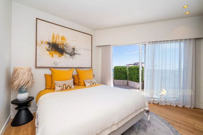 Image No.14-3 Bed Apartment for sale