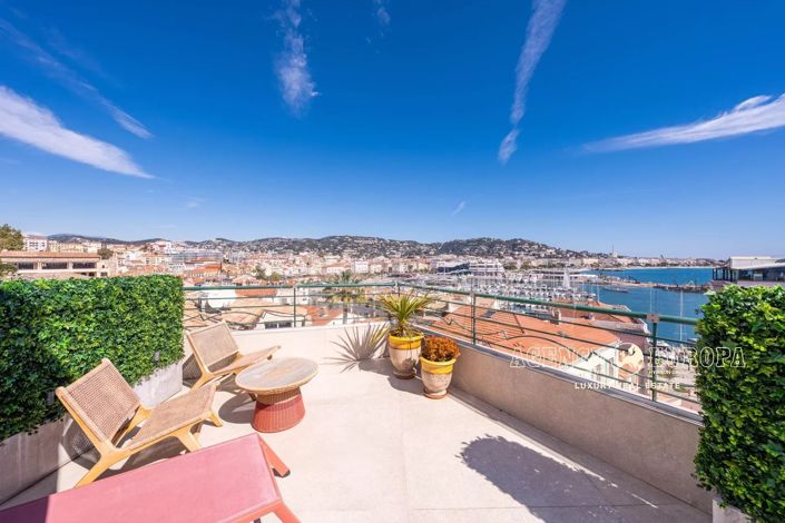 Image No.15-3 Bed Apartment for sale