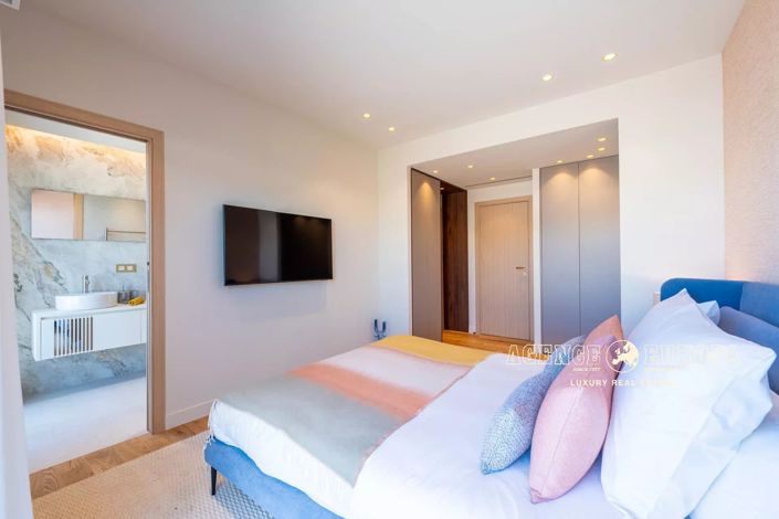 Image No.17-3 Bed Apartment for sale