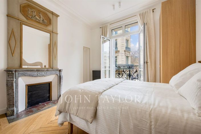 Image No.20-4 Bed Apartment for sale