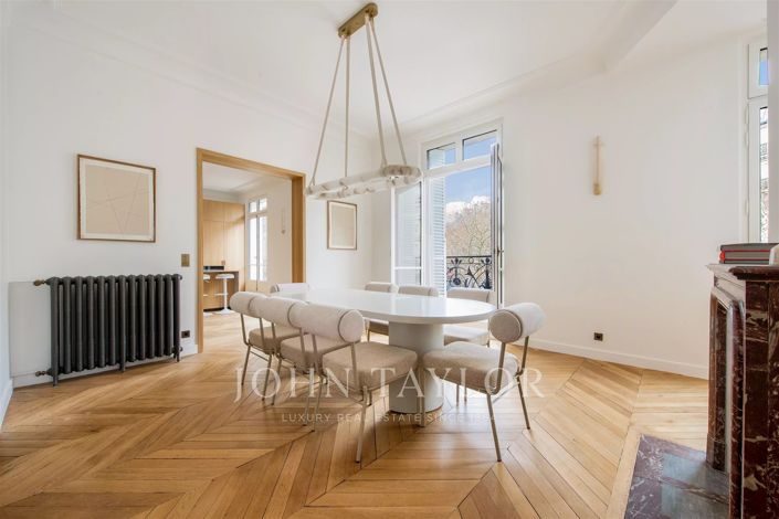 Image No.9-4 Bed Apartment for sale