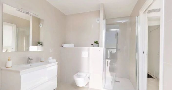 Image No.6-3 Bed Apartment for sale