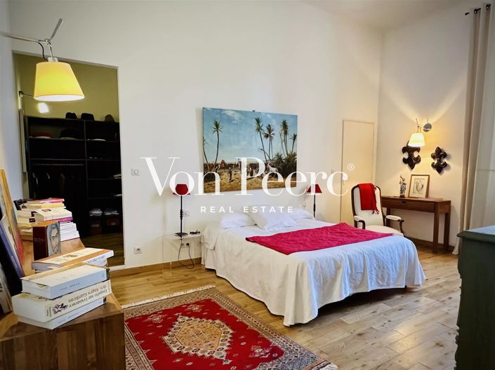 Image No.10-3 Bed Apartment for sale